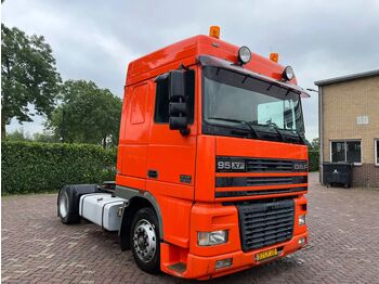Тягач DAF XF 95 380