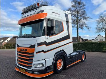 Тягач DAF XG+ 530