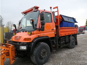Снегоуборочная машина UNIMOG U500