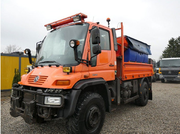 Снегоуборочная машина UNIMOG U500