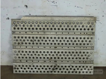 : фото в шапке страницы