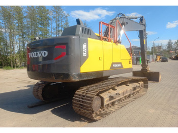 Гусеничный экскаватор Volvo EC 220EL: фото 4