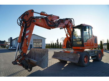 Колёсный экскаватор LIEBHERR A 914