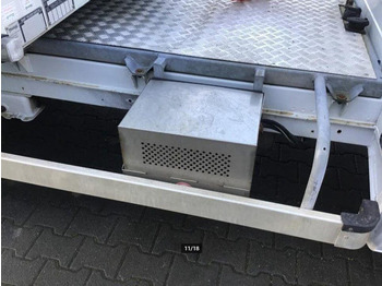 Малотоннажный седельный тягач Mercedes-Benz 413 CDI BE Mini Trekker + Workshop Trailer: фото 5 Малотоннажный седельный тягач Mercedes-Benz 413 CDI BE Mini Trekker + Workshop Trailer: фото 5