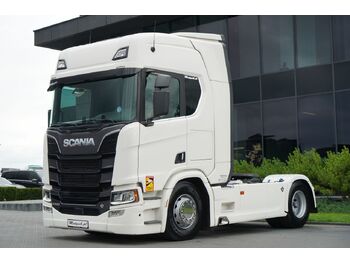 Тягач SCANIA R 520