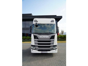 Тягач Scania R 450: фото 3