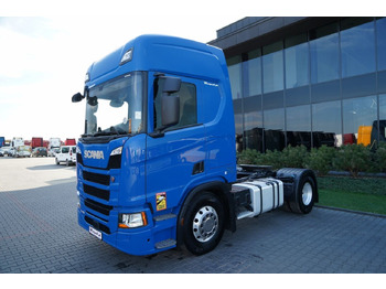 Тягач Scania R450: фото 5
