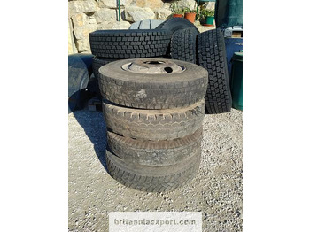 Колесо 4 x used 7.50-16 LT tyres on 6 studs rims for Toyota Dyna 300: фото 2