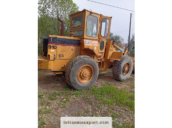 Колёсный погрузчик CATERPILLAR 910