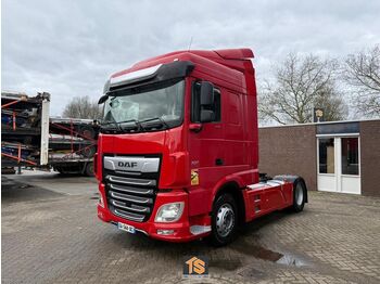 Тягач DAF XF 530