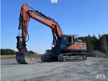 Гусеничный экскаватор DOOSAN DX300LC-7
