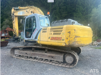 Гусеничный экскаватор NEW HOLLAND