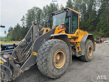 Колёсный погрузчик VOLVO L110F