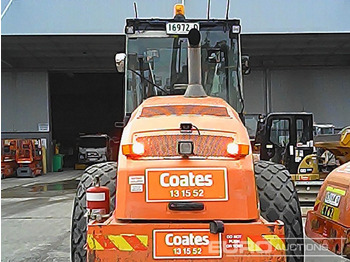 Каток CATERPILLAR