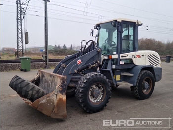 Колёсный погрузчик TEREX