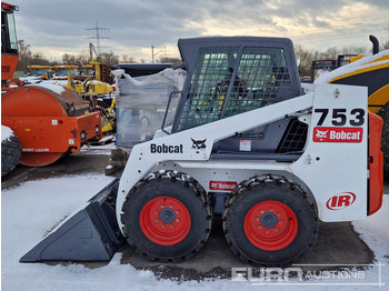 Мини-погрузчик с бортовым поворотом BOBCAT