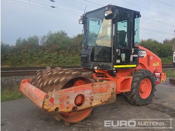 Каток CATERPILLAR