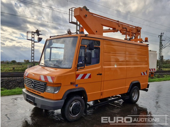 Грузовик с подъемником MERCEDES-BENZ