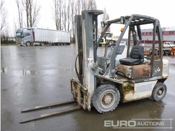 Газовый погрузчик Nissan UD02A25PQ: фото 1