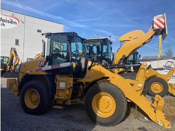 Колёсный погрузчик CATERPILLAR 910