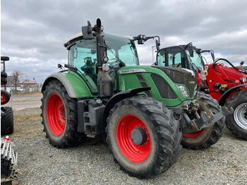 Трактор FENDT 718 Vario
