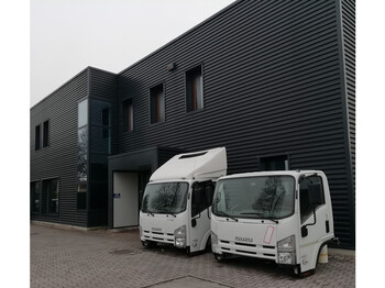 Кабина и интерьер ISUZU