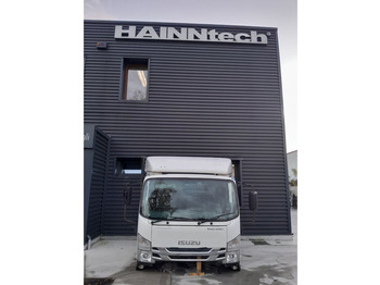 Кабина и интерьер ISUZU