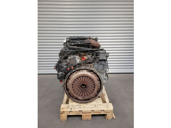 : фото в шапке страницы