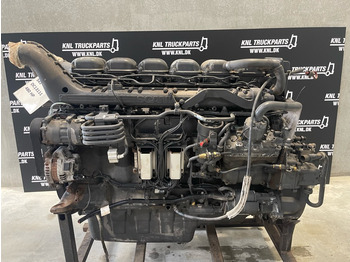 : фото в шапке страницы