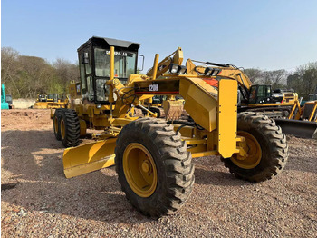 Грейдер CATERPILLAR 120H