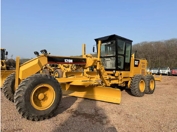 Грейдер CATERPILLAR 120H
