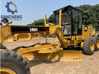 Грейдер CATERPILLAR 140G