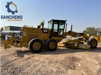 Грейдер CATERPILLAR 140H