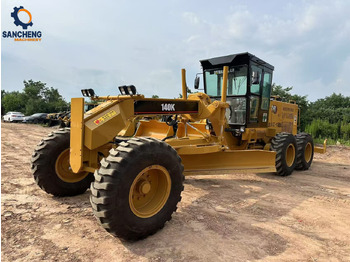 Грейдер CATERPILLAR 140K