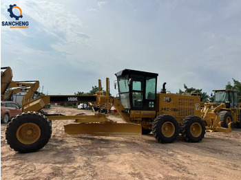 Грейдер CATERPILLAR 140K