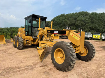 Грейдер CATERPILLAR 140K