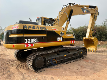 Гусеничный экскаватор CATERPILLAR 320BL