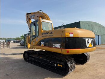 Гусеничный экскаватор CATERPILLAR 320C