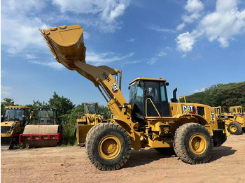 Колёсный погрузчик CATERPILLAR 966H