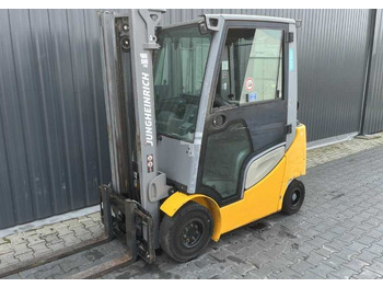 Газовый погрузчик JUNGHEINRICH TFG 316