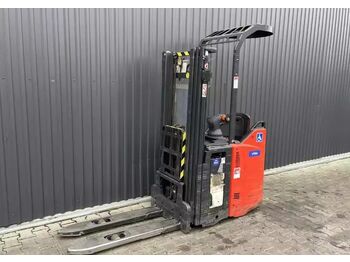 Штабелер LINDE L12