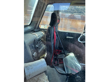 Кабина CATERPILLAR