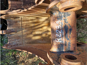 : фото в шапке страницы