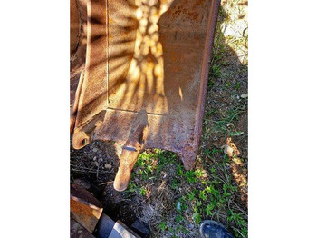 Ковш Volvo S40W: фото 4 Ковш Volvo S40W: фото 4