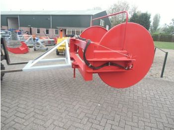 Навесной опрыскиватель