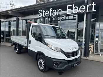 Малотоннажный бортовой грузовик IVECO Daily 35s16