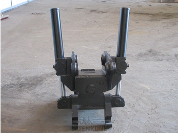 Сцепное устройство для Строительной техники Laten Kallistuva pikaliitin NTP10 13-18ton hyd. 261-65TS: фото 2