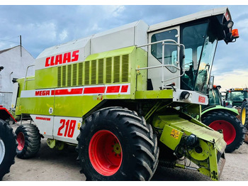 Зерноуборочный комбайн CLAAS Mega