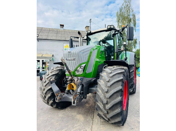 Трактор FENDT 828 Vario