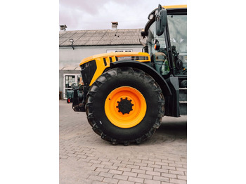 Трактор JCB Fastrac 4220: фото 2